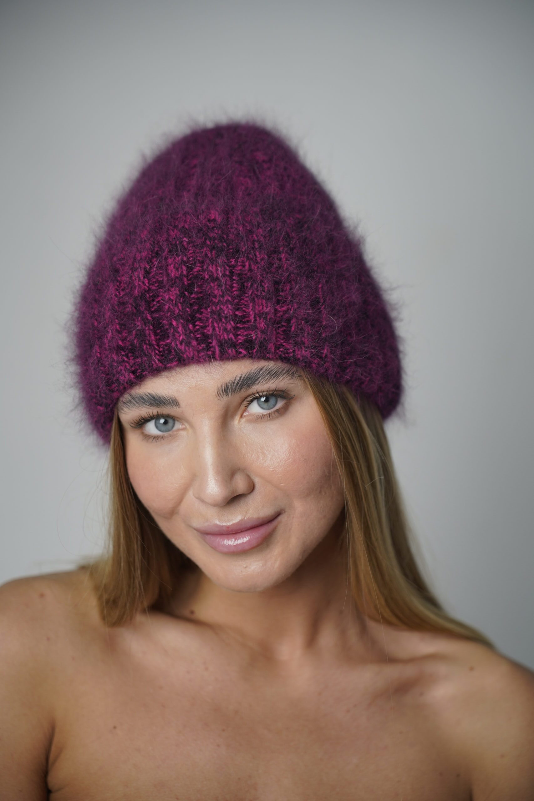 MIST angóra női sapka